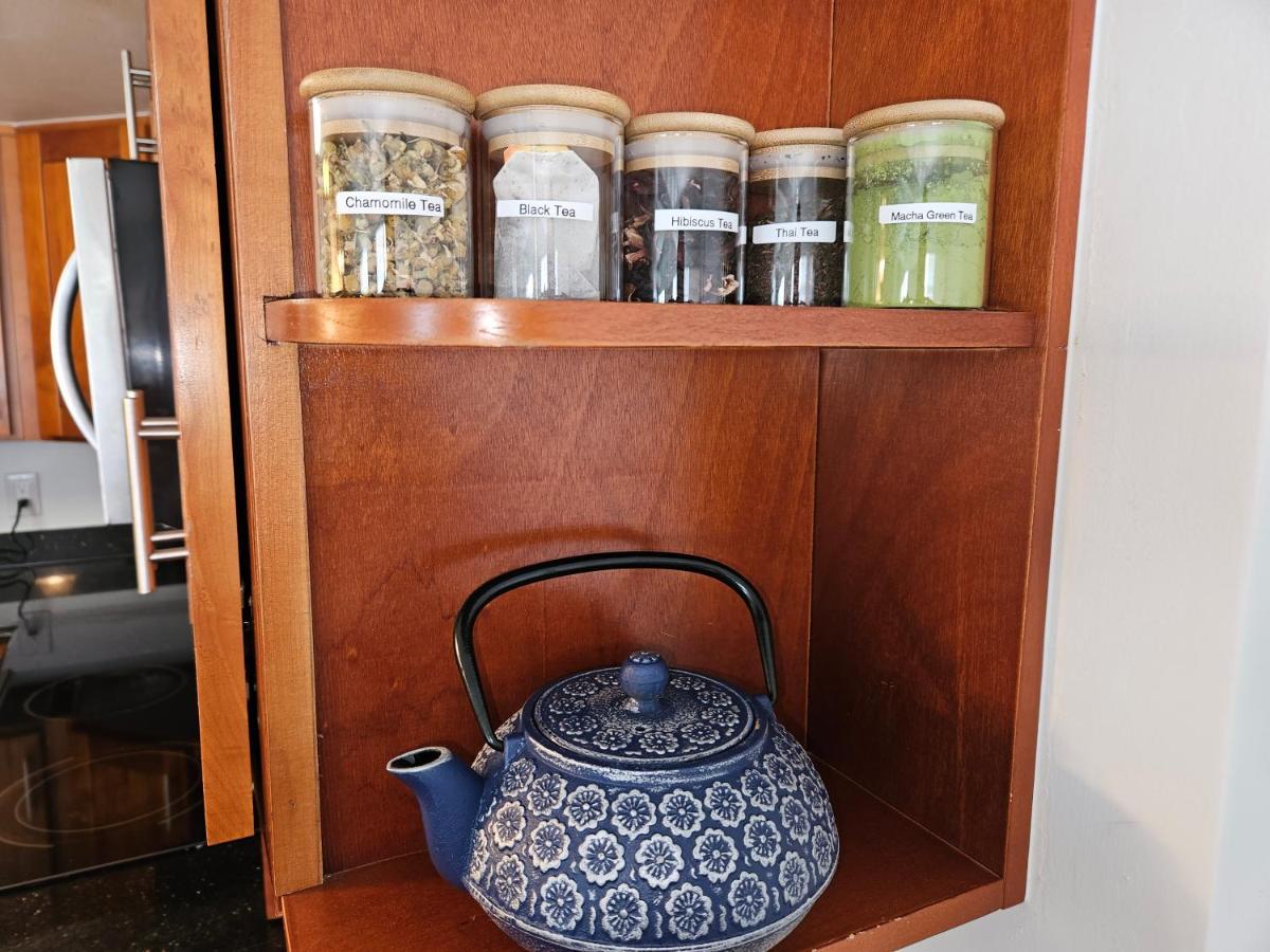 Ilikai Hotel Condo With Kitchen And Ocean View 호놀룰루 외부 사진